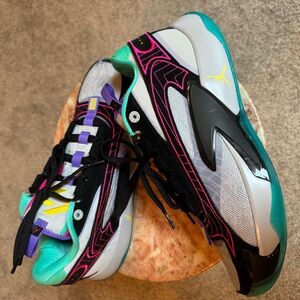 Jordan Luka 2 NWOT Men’s size 11.5